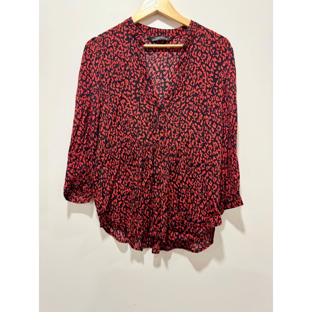 Zara‎ Woman NWOT Red Black Abstract Animal Print V-Neck Pleated Blouse Size L